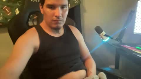 perezcouple online show from December 20, 2025, 7:04 am