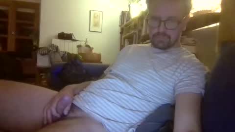 maxhorn591 online show from December 14, 2025, 10:25 pm