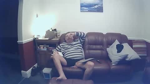 MAX online show from March 3, 2025, 10:42 pm