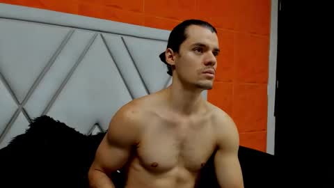 Snapshot of maxi_styles chatting on February 12, 2026, 1:17 pm Alex online show from February 12, 2026, 1:17 pm