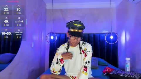 maxim online show from October 20, 2025, 3:18 am