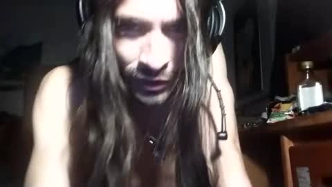 maximillianpayan95 online show from July 1, 2026, 9:11 am