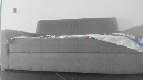 maximo__77 online show from November 24, 2025, 8:30 pm