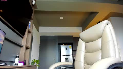 Snapshot of maximo_and_marcelo chatting on November 4, 2025, 11:09 am maximo_and_marcelo online show from November 4, 2025, 11:09 am