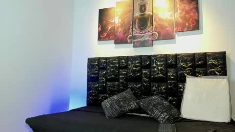 maximo_morelli online show from November 28, 2025, 1:30 am