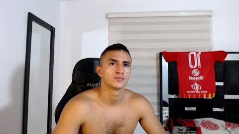 Maximo Sebastian online show from June 2, 2026, 1:07 am