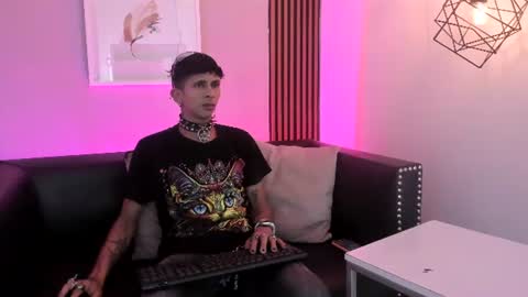 MAXIMO online show from July 17, 2026, 1:56 am