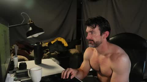 Snapshot of maximus_787 chatting on October 25, 2025, 5:08 pm Maximus7871 online show from October 25, 2025, 5:08 pm