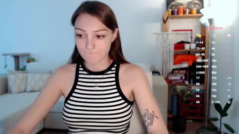 Maxine online show from September 12, 2025, 10:15 am