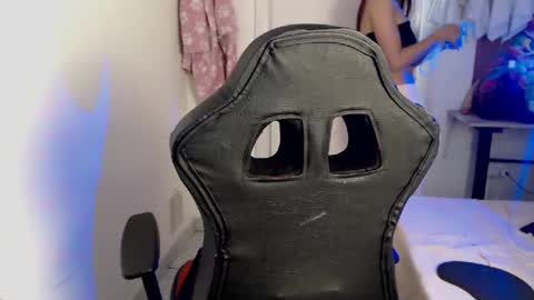 maxinesex_ online show from October 29, 2025, 1:57 pm