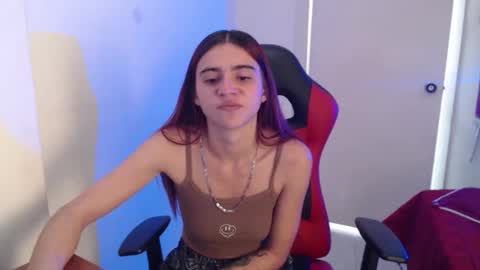 maxinesex_ online show from May 19, 2026, 2:12 pm