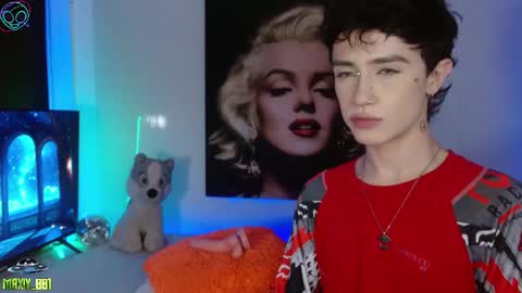 Max online show from September 21, 2025, 8:38 am