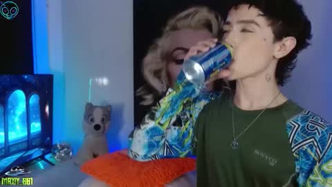 Max online show from September 24, 2025, 3:32 am