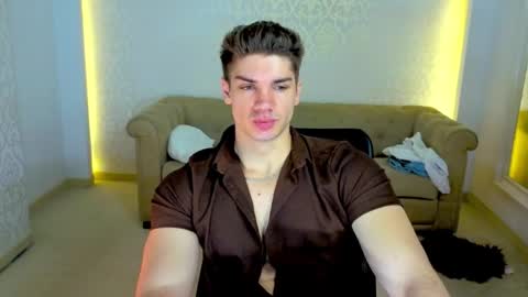 MaxKaiden online show from May 31, 2026, 5:15 am