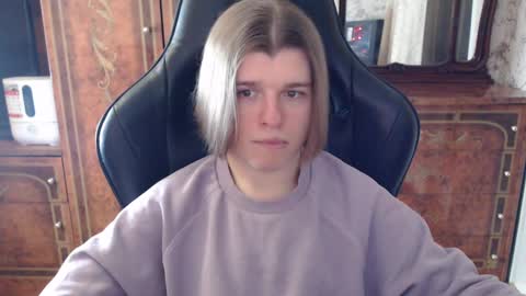 Max online show from February 19, 2025, 3:49 pm