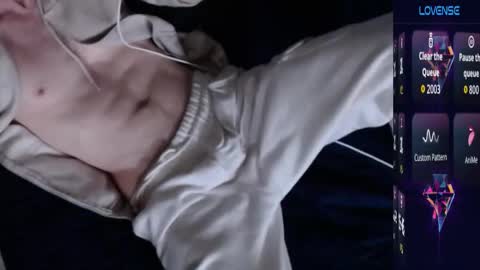 MaxRouger online show from October 23, 2025, 6:28 pm