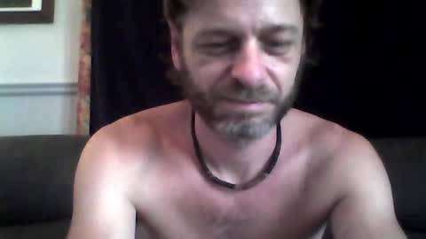 MaxTheWolf online show from July 4, 2026, 2:01 pm