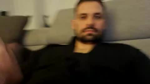 Max online show from November 25, 2025, 7:52 am