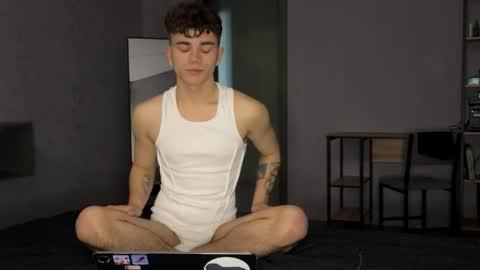 Max online show from May 2, 2026, 2:11 pm
