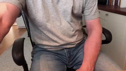 Max online show from March 10, 2025, 11:53 am