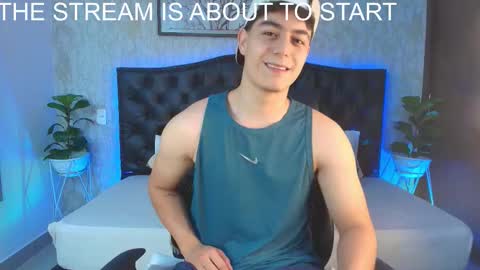 Maxxi online show from November 23, 2025, 1:27 am