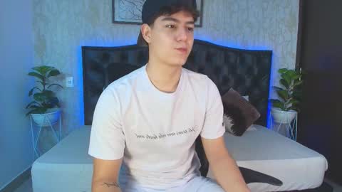 Maxxi online show from November 30, 2025, 1:09 am