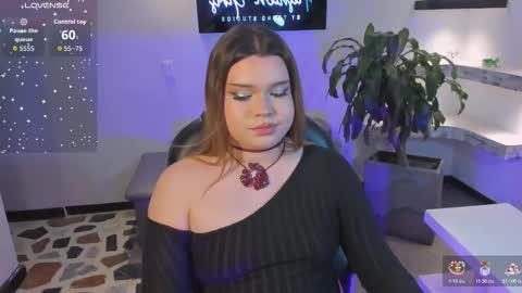 Maxine Minx online show from November 21, 2025, 2:21 am