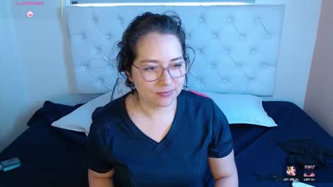 Snapshot of may_bloom chatting on February 8, 2026, 8:23 pm May online show from February 8, 2026, 8:23 pm