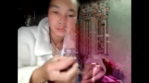 may_vietnamese online show from February 6, 2026, 9:29 pm