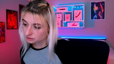 Maya online show from January 14, 2026, 8:36 pm