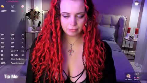 Maya Mils online show from March 16, 2026, 1:00 am