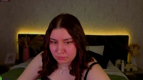 Snapshot of maya_raay chatting on April 11, 2026, 1:10 am Maya online show from April 11, 2026, 1:10 am