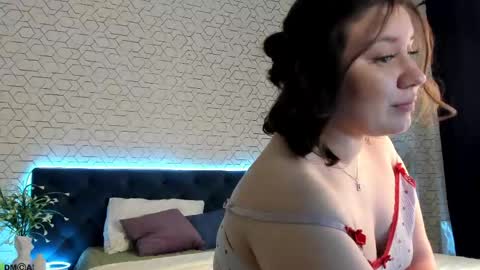 Snapshot of maya_raay chatting on April 20, 2026, 1:08 am Maya online show from April 20, 2026, 1:08 am