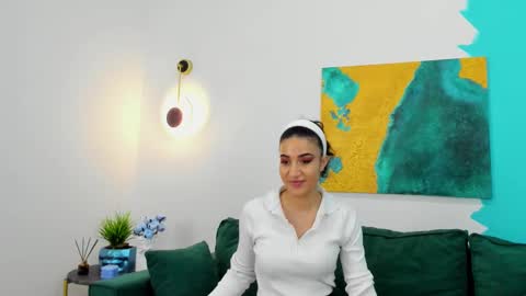 Maya online show from January 21, 2025, 10:08 pm