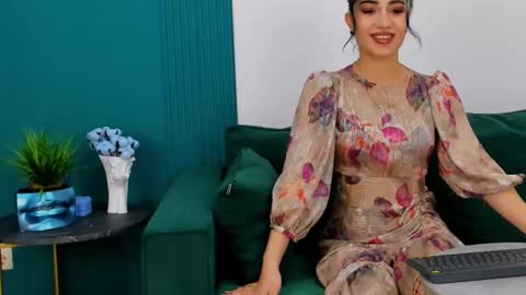 Maya online show from February 23, 2025, 2:25 pm