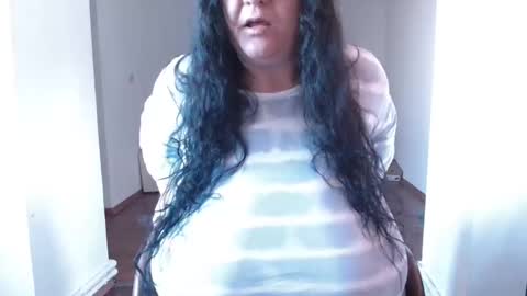 Maya online show from April 20, 2026, 5:43 am