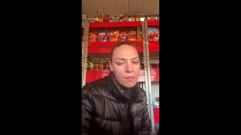 MayaWeissX online show from November 3, 2025, 1:12 pm