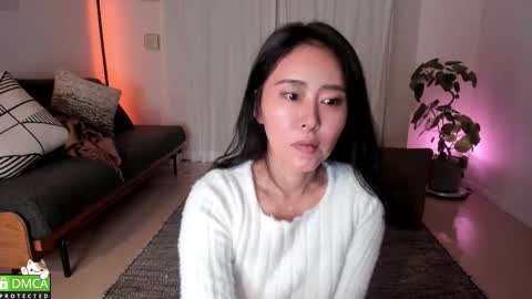 Nanako online show from December 13, 2025, 9:53 pm