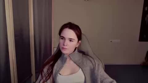 maybloom_ online show from March 14, 2026, 9:26 am