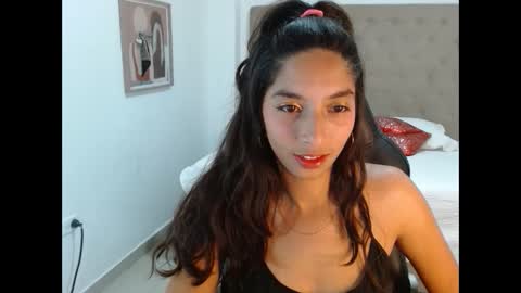 MAYA online show from February 8, 2025, 1:43 am