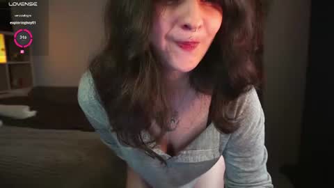 Snapshot of maymary_ chatting on June 11, 2026, 5:49 am Mary . online show from June 11, 2026, 5:49 am