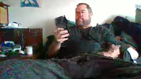 Snapshot of mayoramx chatting on January 29, 2025, 5:45 pm Dad bod 43 online show from January 29, 2025, 5:45 pm