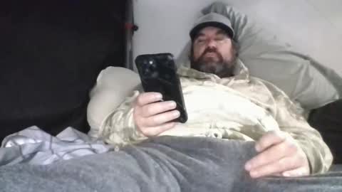 Snapshot of mayoramx chatting on March 2, 2026, 4:58 pm Dad bod 43 online show from March 2, 2026, 4:58 pm