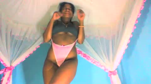 mayrah online show from February 6, 2025, 4:14 pm