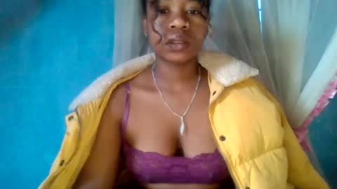 Snapshot of mayrah5 chatting on June 24, 2026, 6:12 am mayrah online show from June 24, 2026, 6:12 am