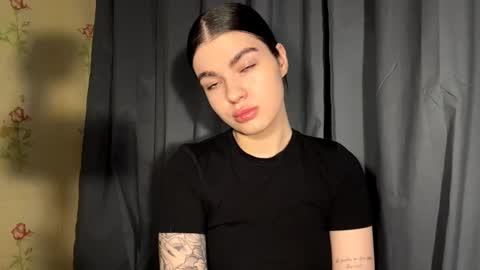 Adel online show from January 15, 2026, 9:18 pm