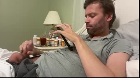 lol online show from April 12, 2026, 12:59 am