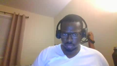 Mark online show from April 17, 2026, 2:03 am