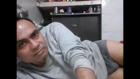 mcaraj2 online show from November 30, 2025, 6:01 pm