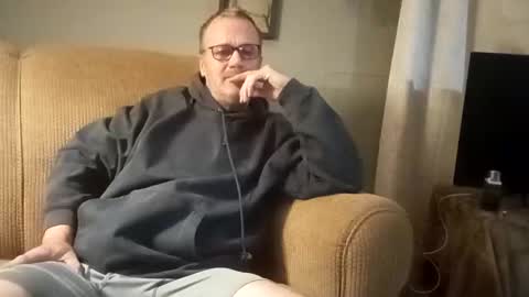 mcfly1973 online show from December 2, 2025, 1:55 am